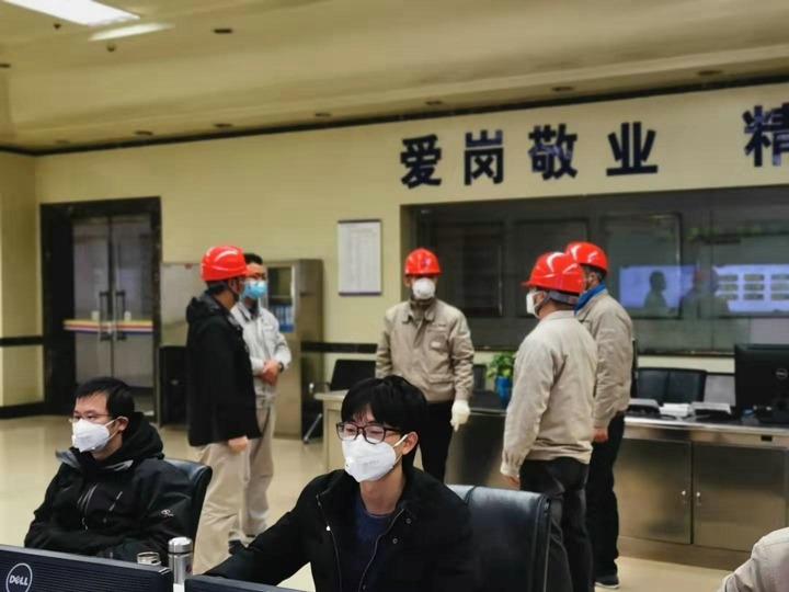 多志成城共克时艰，多志成城战胜疫情