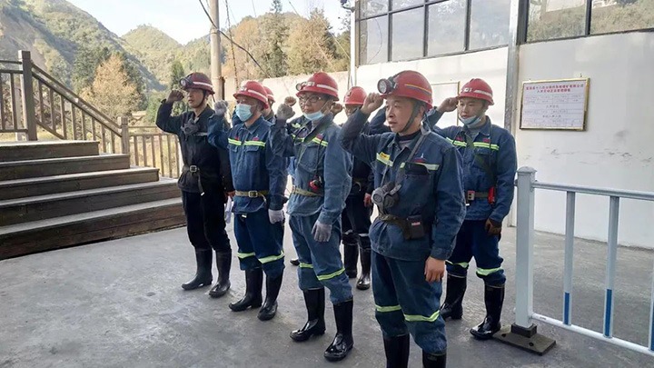 云煤（云顶国际）集团第三安全查抄组到四角地煤矿公司发展一季度安全大查抄