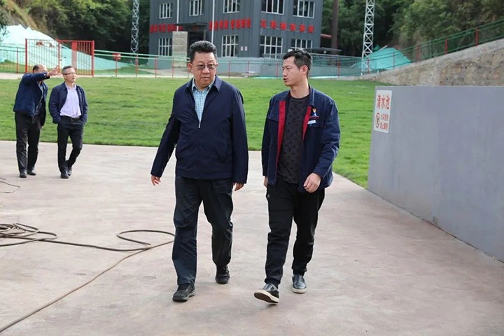 【主题教育】云煤（云顶国际）集团专职表部董事寸延峰赴联结煤业公司发展主题教育调研