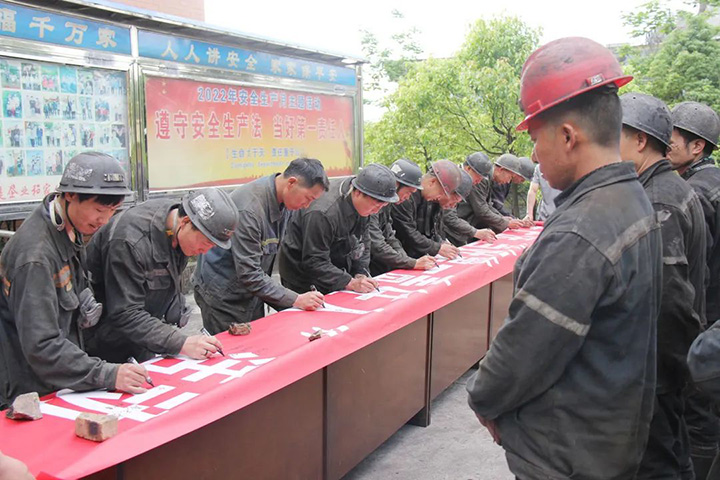 2.jpg 2.jpg