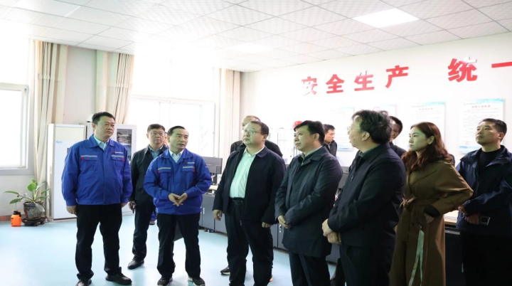 实地调研彬长煤矿煤层气项目.png